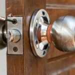 DIY or Call a Pro? Navigating Lock Issues With Confidence